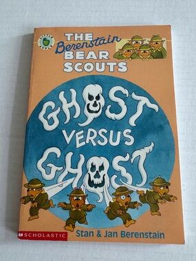 Vintage The Berenstain Bear Scouts: Ghost Versus Ghost Chapter Book